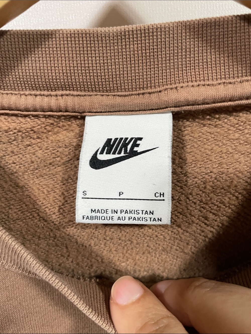 Nike Women's Brown Cropped Sweatshirt with White Center Swoosh - Picture 2 of 4